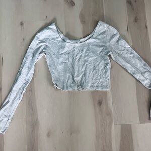 Gray long sleeve brandy melville tee!